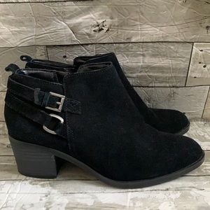 Sonoma size 8 black ankle boots